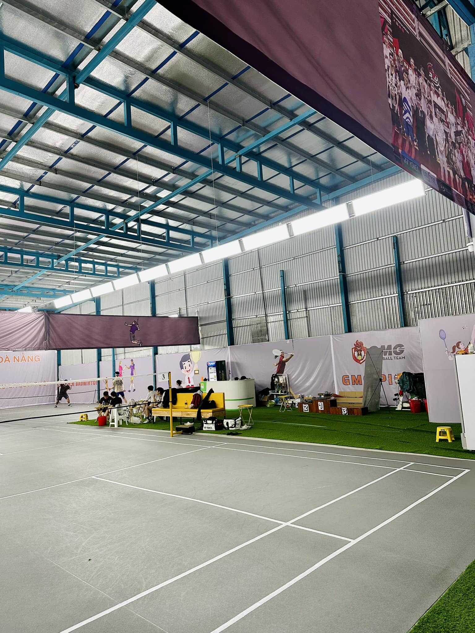 san-cau-long-duy-tan-da-nang