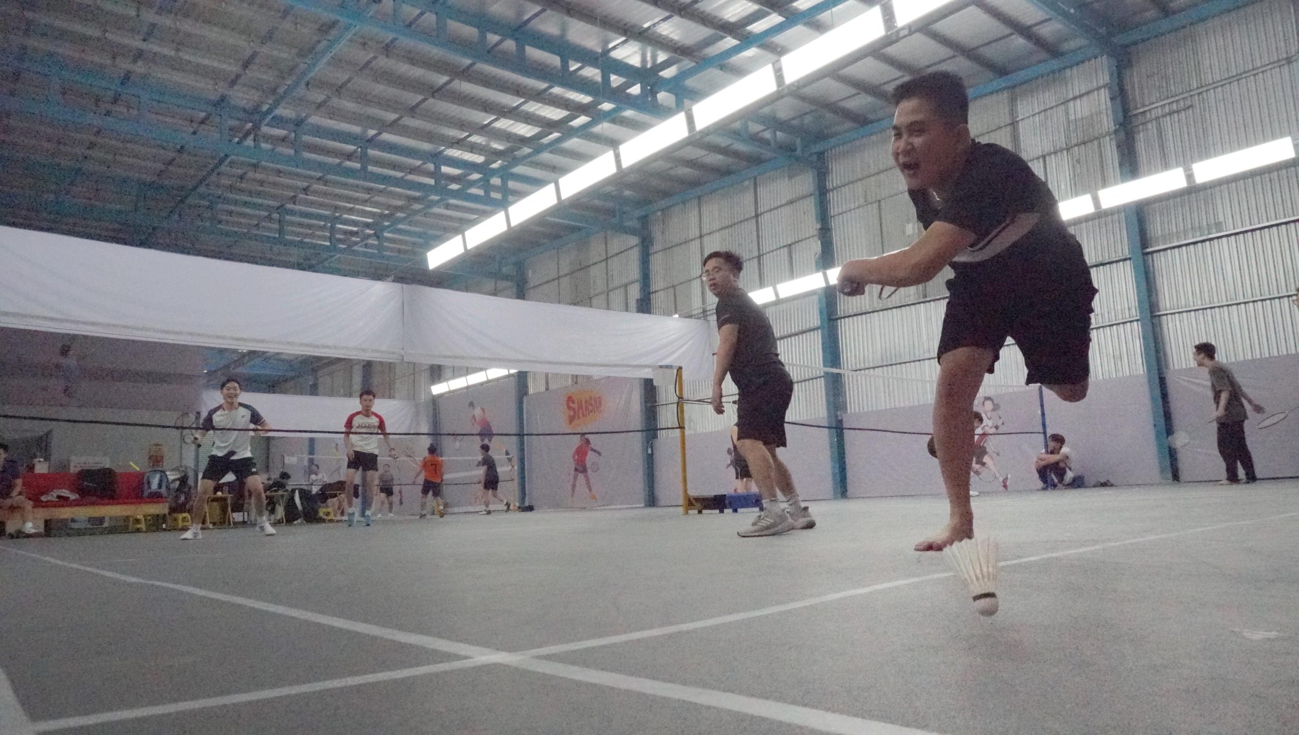 san-cau-long-Bach-Khoa-Da-Nang