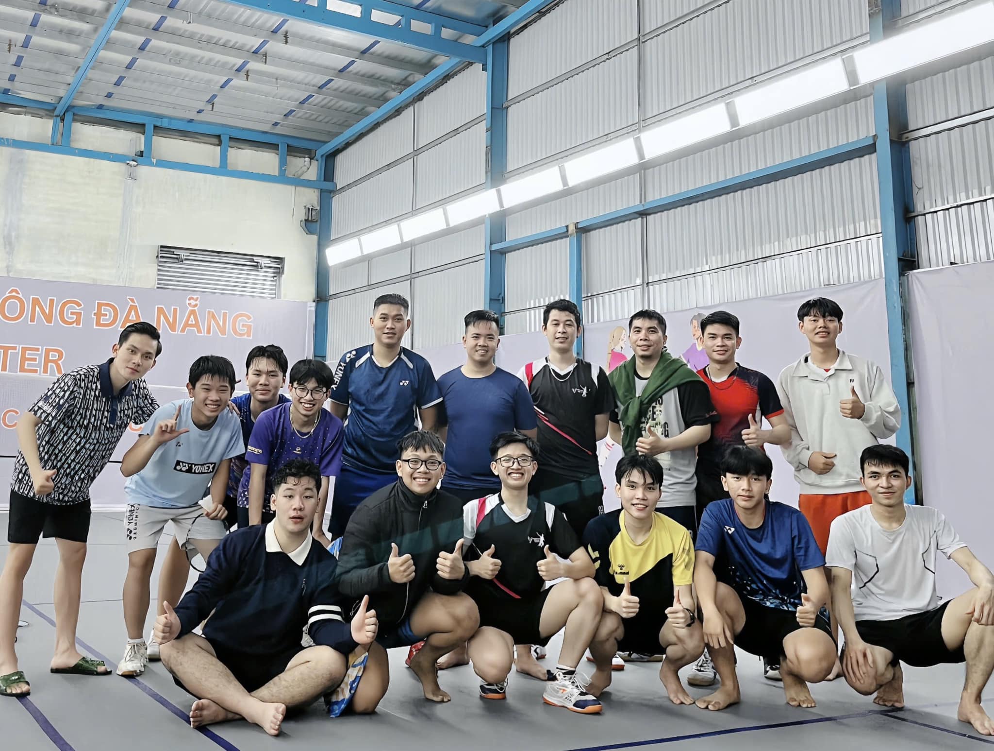 san-cau-long-Da-Nang